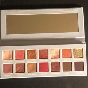 Kylie Cosmetics Chill Baby Pallet